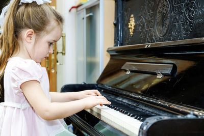 Десять причин отдать ребёнка в музыкальную школу
