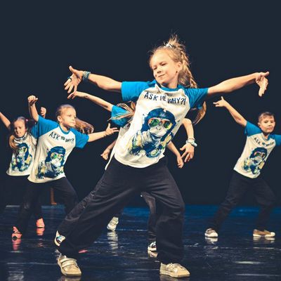 5 преимуществ детских хип-хоп танцевальных классов